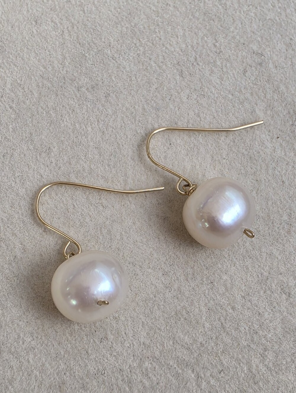 14K Gold Freshwater Pearl Drop Earrings by PJS • 3.33g